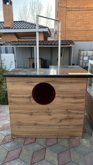 Продается барная стойка