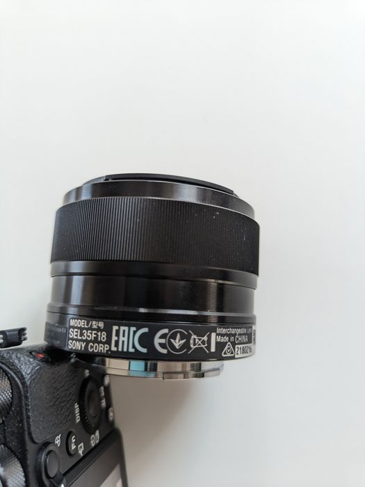 Sony Alpha A6500 + Sony 35mm F1.8 OSS + Sigma 19mm Art | 729 declanșări | Kit complet | Impecabil