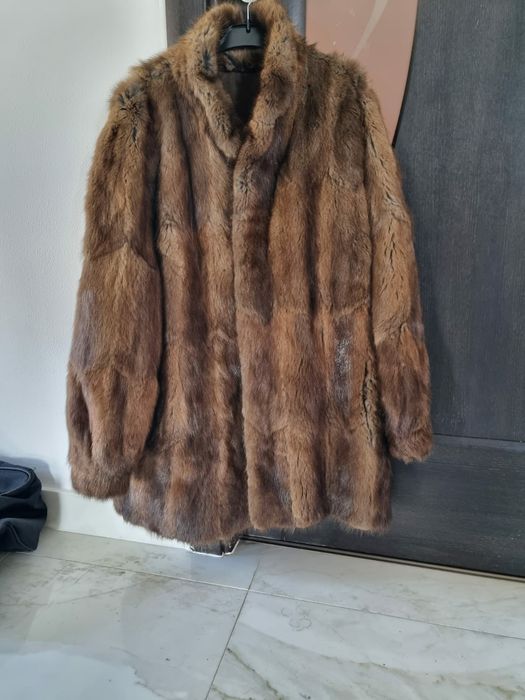 Haina blana naturala Realizata la comanda