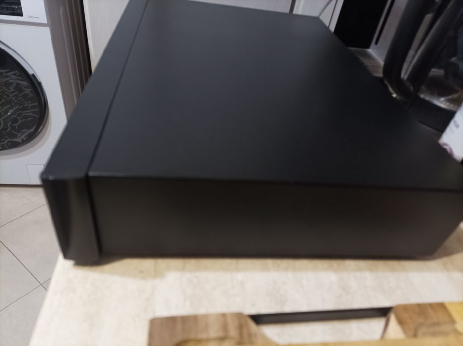 Продавам hi-fi сет усилвател, СД преар и тунер Rotel