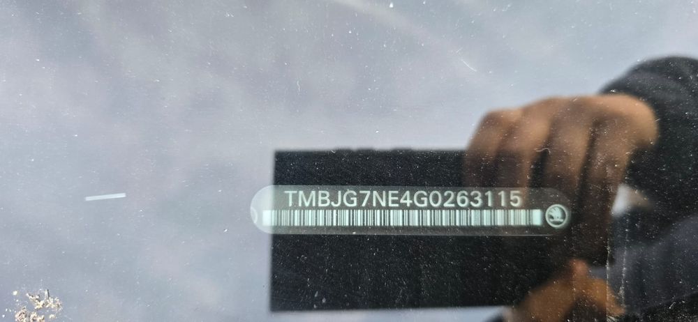 Nissan  qashqai an .2012 euro 5  automatic 4x4 posibilitatea rate