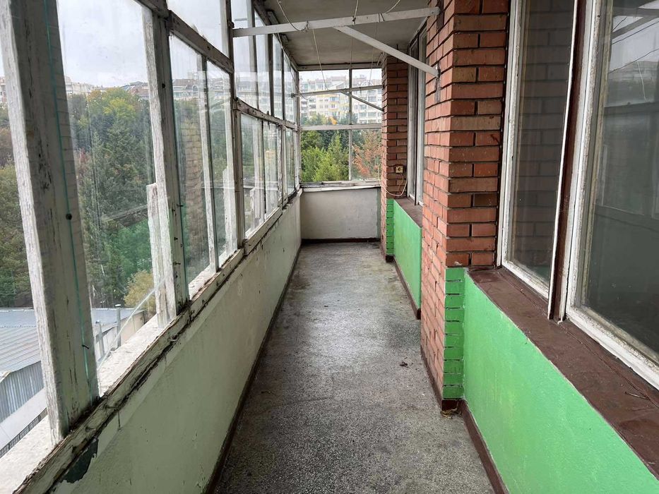 Тристаен Апартамен в Триъгълника