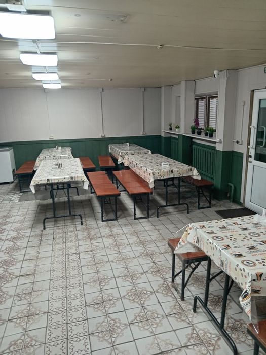 Столовая, пивбар,