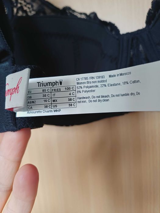 Черен сутиен Triumph 85 C нов