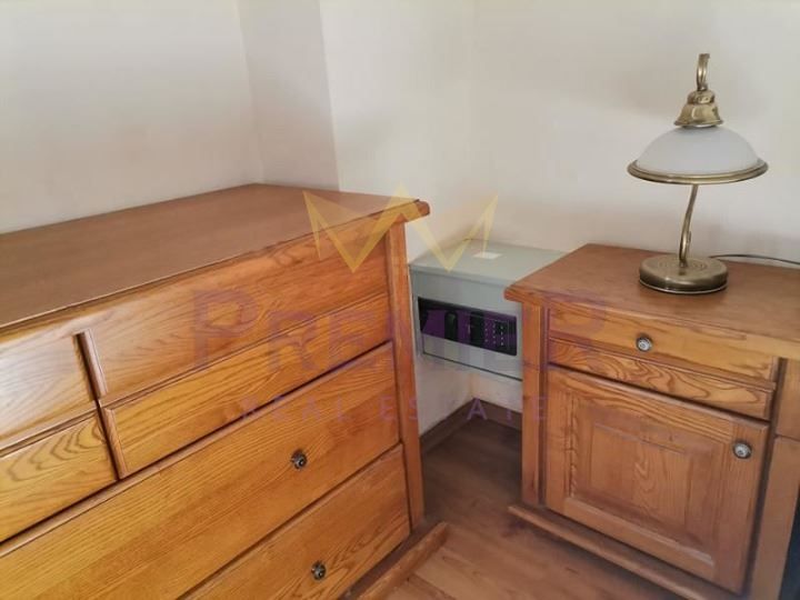 Дава се под наем Двустаен апартамент в к.к. Св.Св. Константин и Елена - 65 кв.м за 500 € - Снимка #9