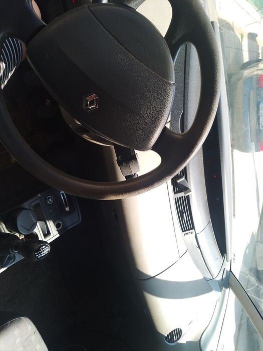 Продавам Рено еспейс 4