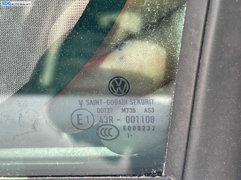 Geam Sticla Culisant Usa Portiera Stanga Spate Volkswagen Tiguan 2011 - 2015