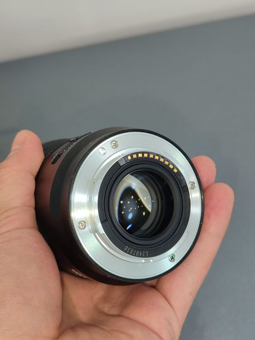 Yongnou 56mm f1.4 sony e-mount aps-c. Объектив для кроп камера сони.