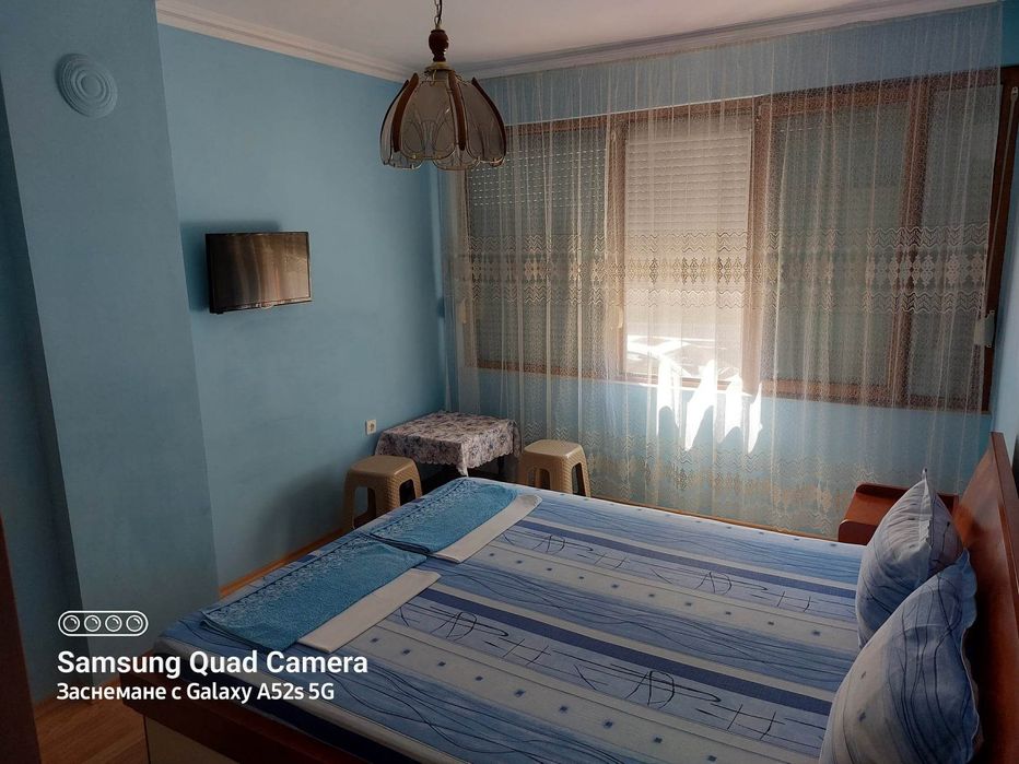 Пет стаен в Несебър, под наем.