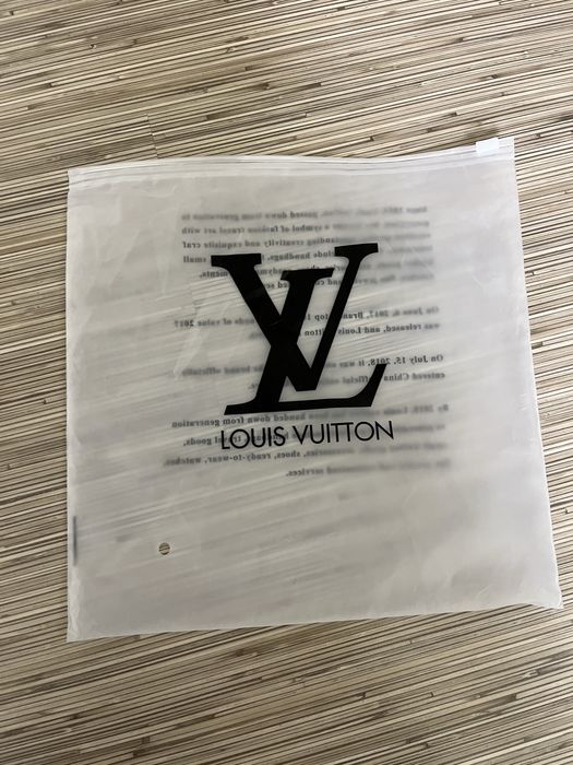 Căciulă Lv,nouă cu etichetă