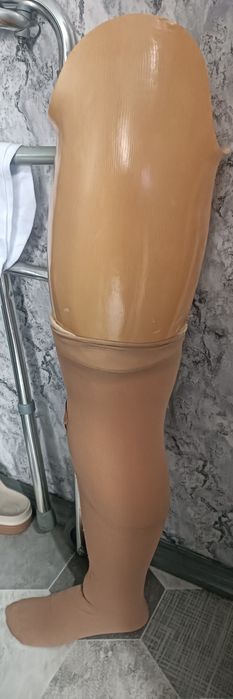 Продам протез ноги левого бедра