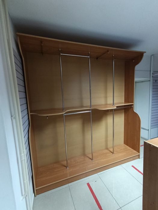 Продам шкафы в отличном состояние