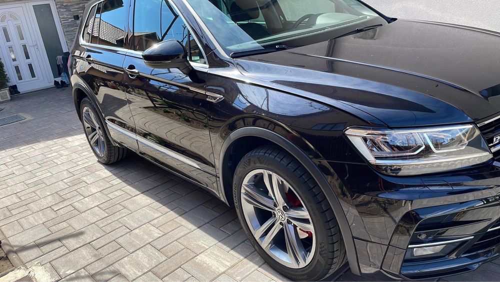 VW TIGUAN RLINE (stare foarte buna) 4x4