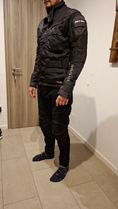 Blugi / pantaloni moto cu protecții genunchi
