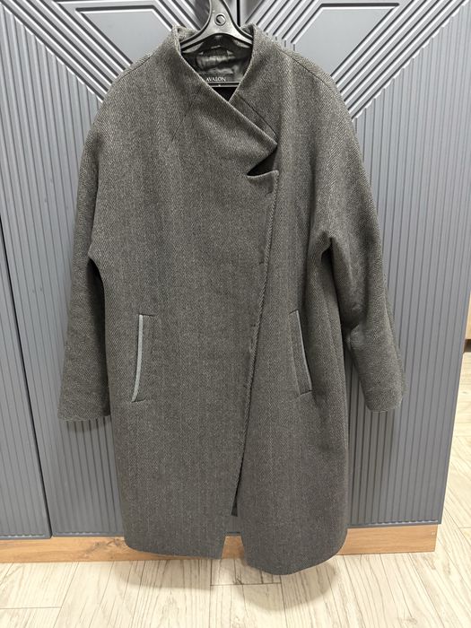 Продам пальто Avalon  б/у