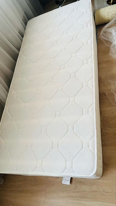 Срочно продам матрасыортопедический