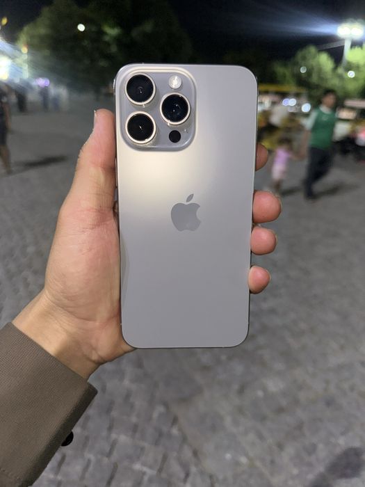 iPhone 15 Pro Max