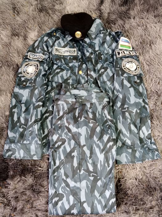 Продается мужская спецодежда