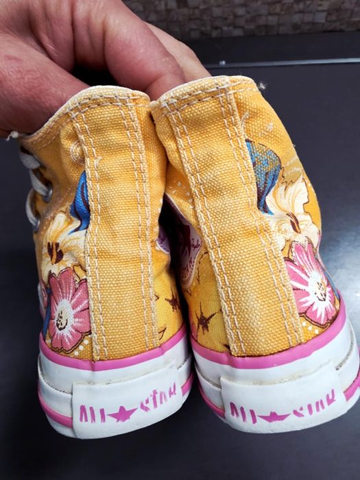 Teniși Converse mărimea 28 stare foarte bună