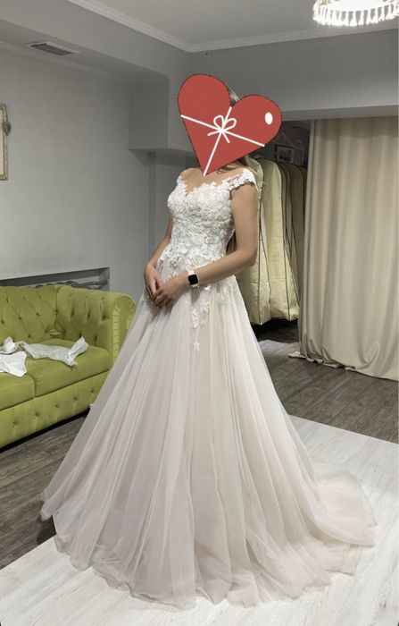 Продам красивое свадебное платье