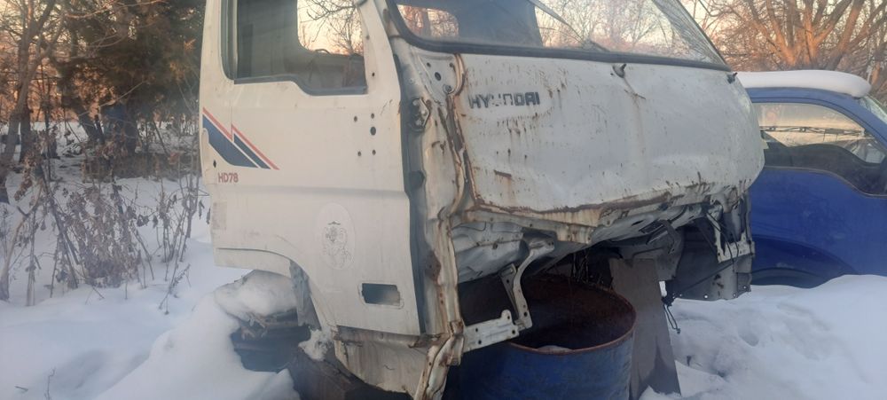 Кабина хундай hd65