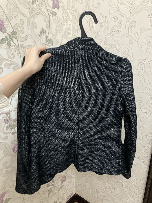 Продаю пиджаки хорошего качество