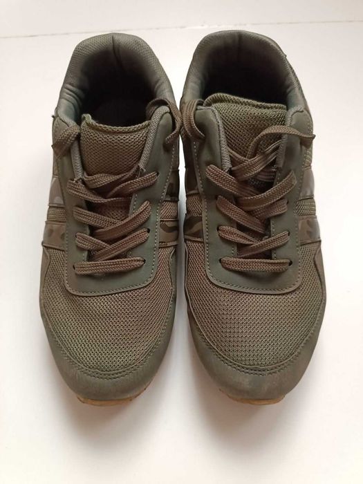 Маратонки LC Waikiki