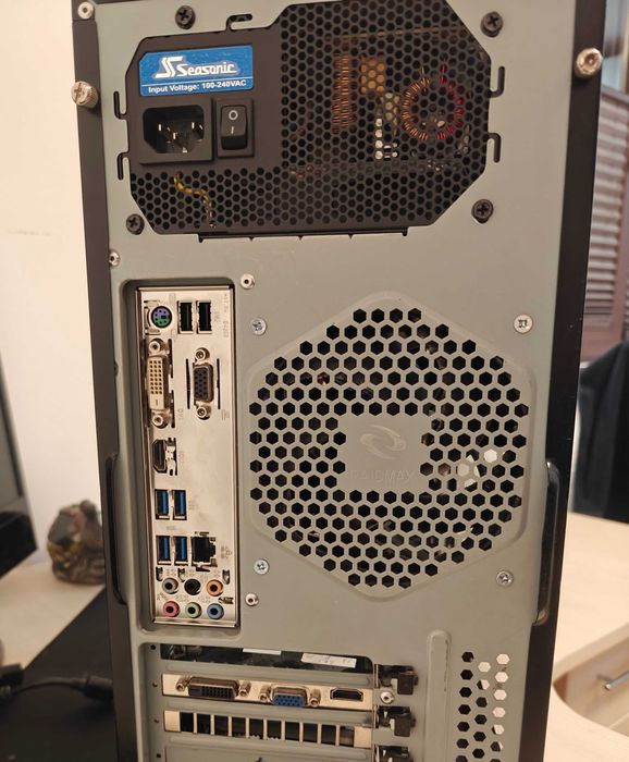 PC Intel(R) Core(TM) i7-7700 CPU 3.60GHz, 24 Gb RAM Buzau • OLX.ro