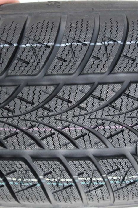 Anvelope iarna noi 195/65R15, 95H, XL, Triangle