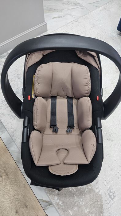 Детское автокресло люлька