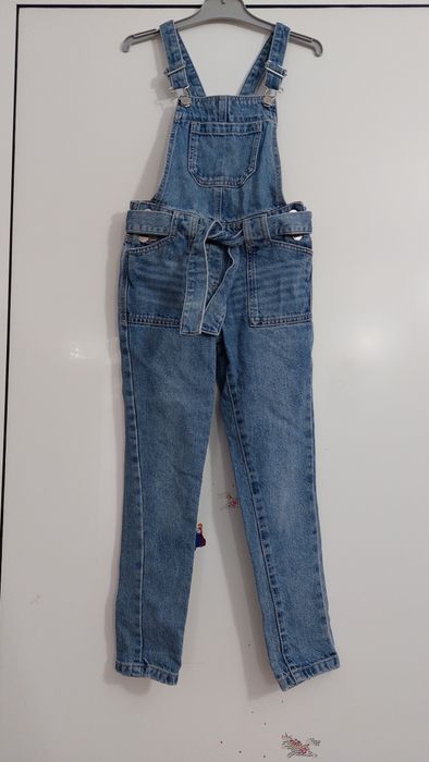 Salopeta fetite de la Next, 8 ani, transport prin posta inclus in pret