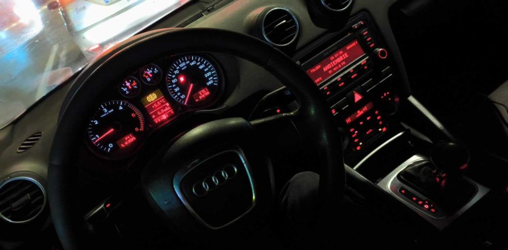 Audi a3 8p automat s-line