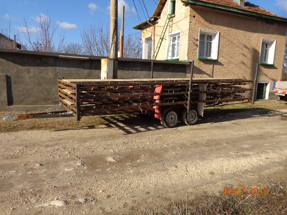 Пчеларска платформа за превозване на пчелни кошери