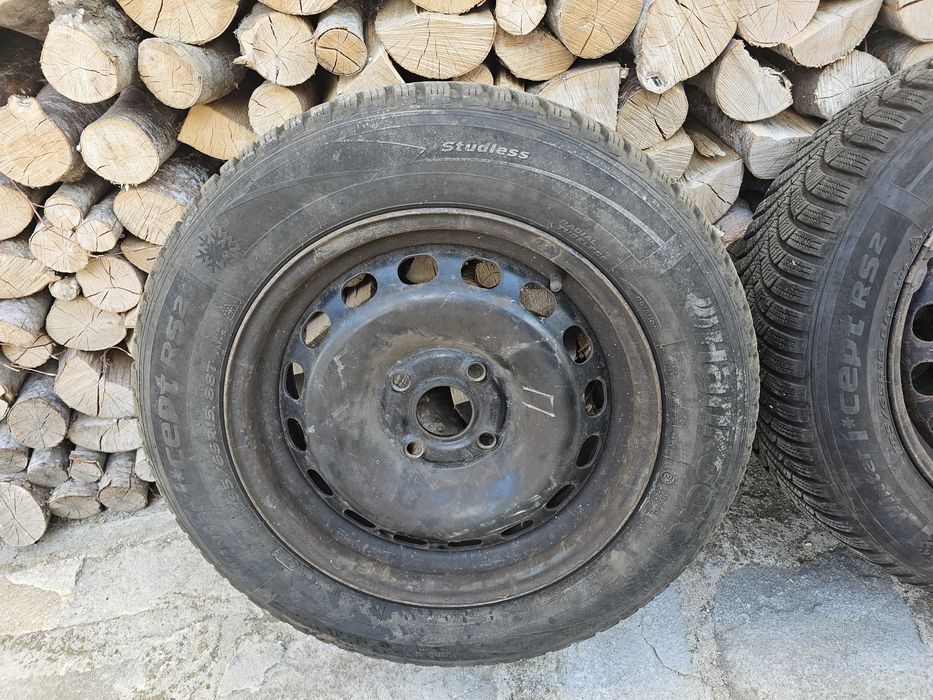 Зимни гуми Hankook с железни джанти 185 65 15