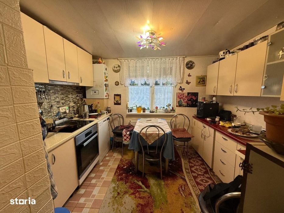 Apartament spatios, 3 camere, cu boxa pentru depozitare si gradina - I
