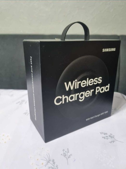 Безпроволная зарядка Samsung
