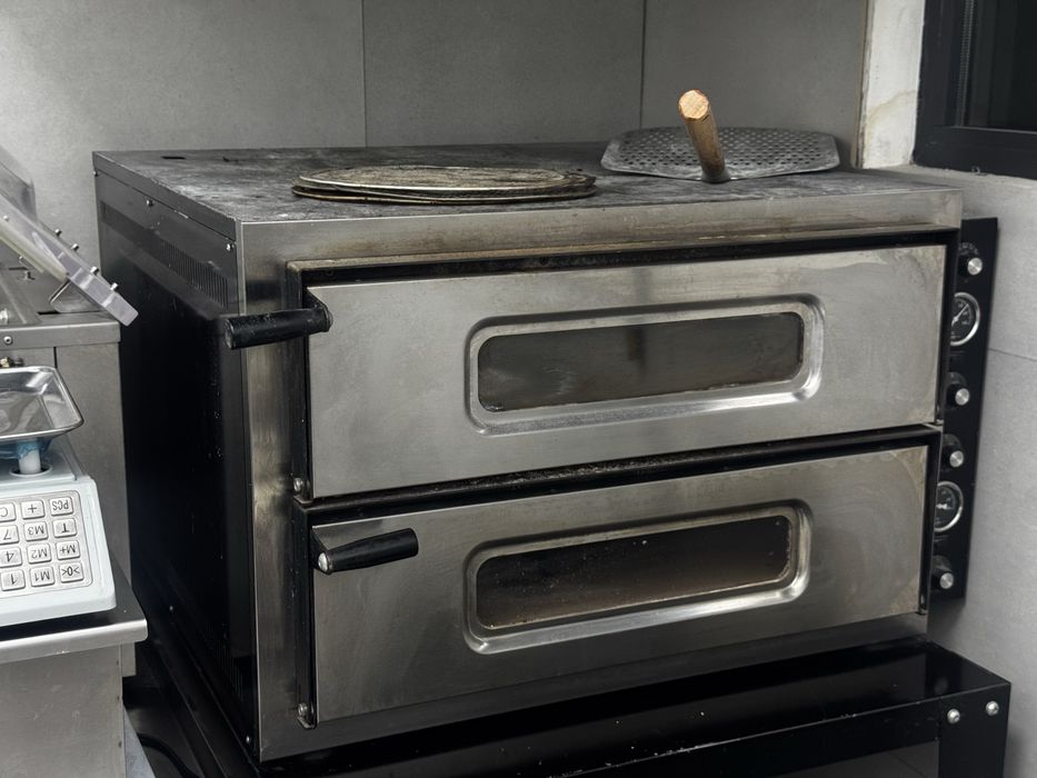 Пицца-печь с двумя камерами