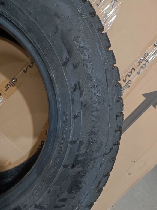 Зимняя шипованная резина