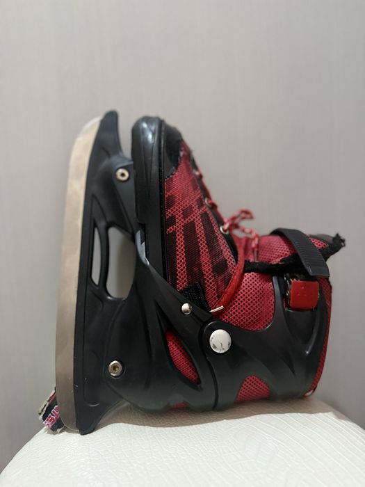 Продам коньки б/у