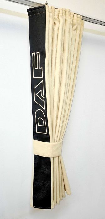 Бежови пердета за камиони DAF с кожена лента+кукички холандско чело