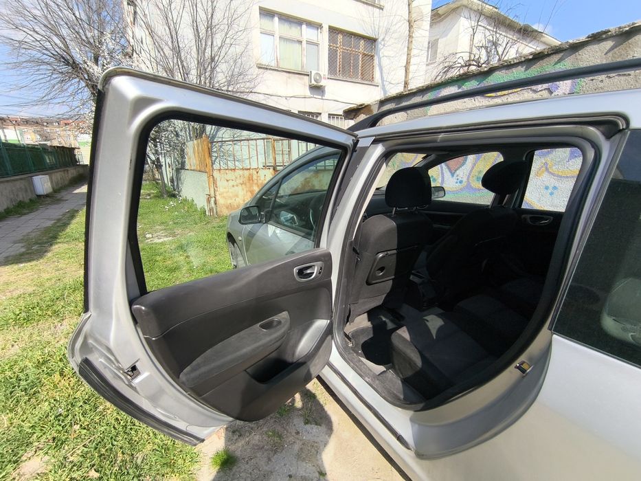 Продавам Peugeot 307 SW