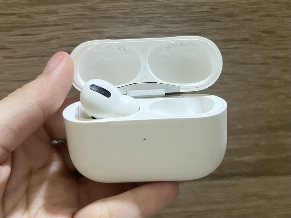URGENT! Casti Airpods pro 1
