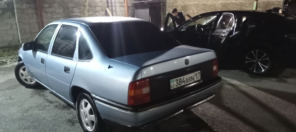 Опель вектра 1991г