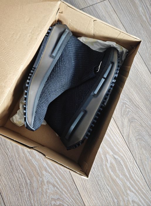 Нови adidas NMD S1 Sock Black и NMD R1 бели и черни мъжки обувки