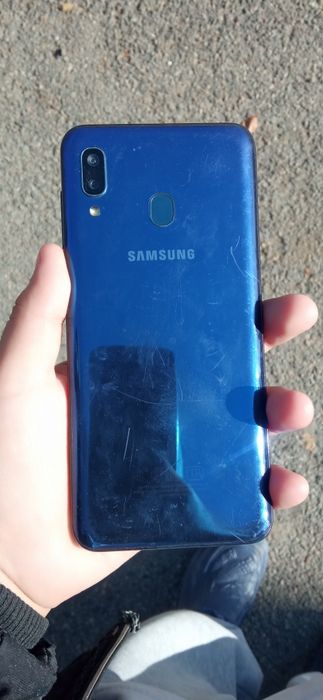 SAMSUNG a20 s с гарантиам