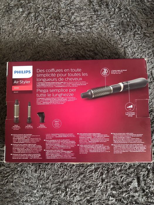 Уред за прически Филипс маша + четка+приставка за издухване