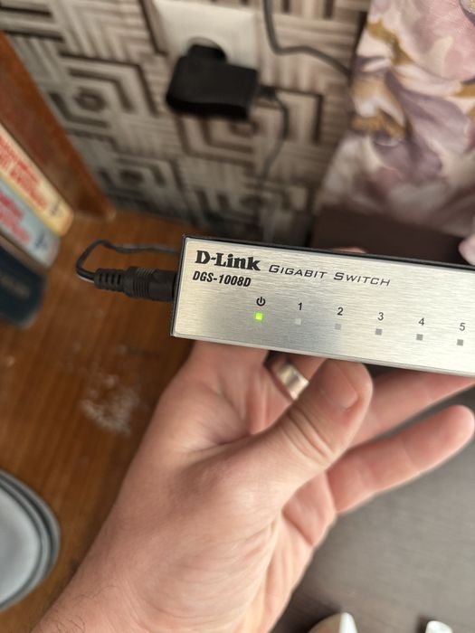 D-Link Коммутатор DGS-1008D