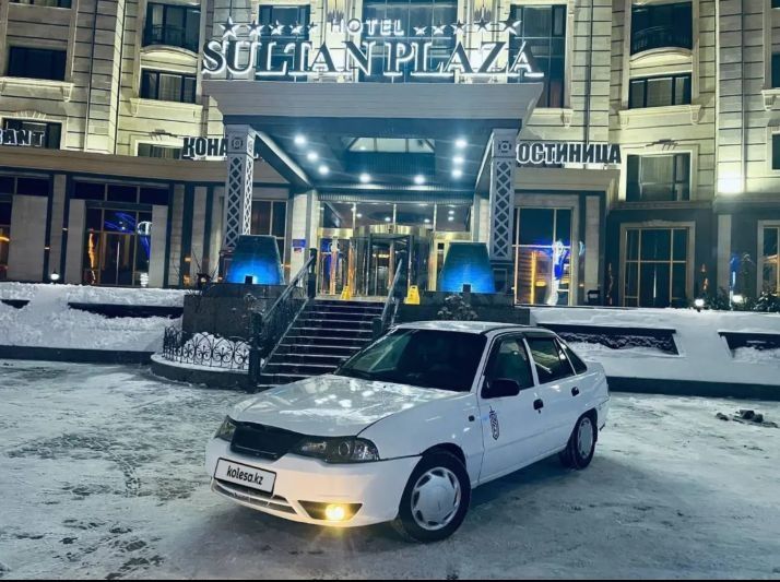 Машина Nexia 2 2012 год