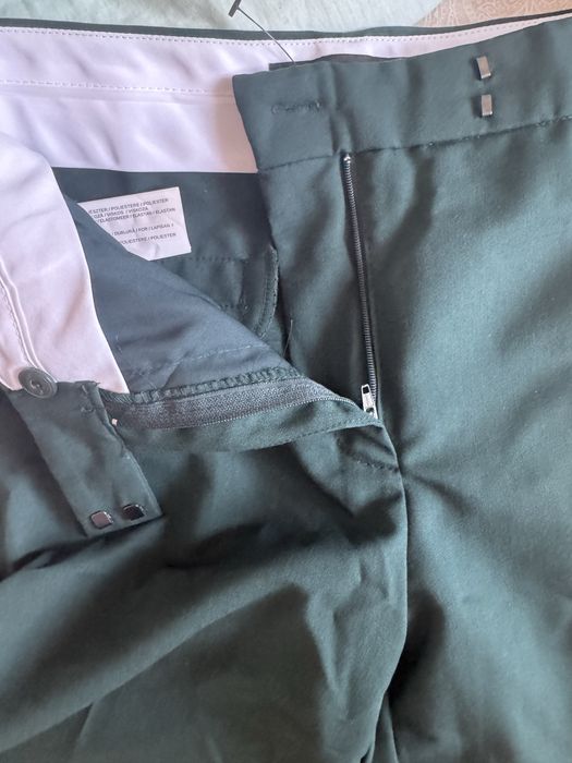 Продам новый женский костюм Mango