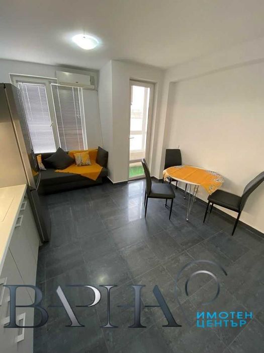 Дава се под наем Двустаен апартамент в Варна, Център - 50 кв.м за 328.95 € - Снимка #4